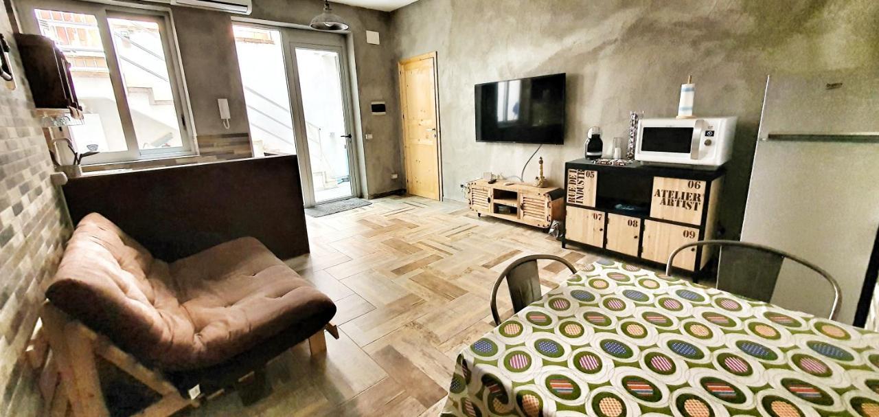 Mondello'S Pearl Apartment Bagian luar foto